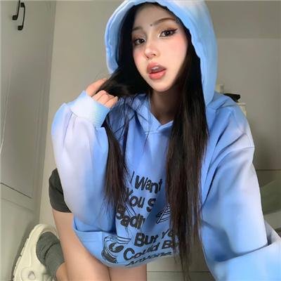 你好,我叫多蕾丝